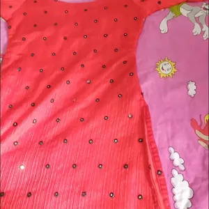 Red Kurti