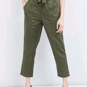 Max Women Olive Cotton Pant | Waist 26 | Hip 30 |