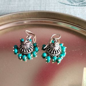 Ladies Earrings With Ring