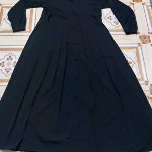 Trendy Pleated Front Open Abaya..