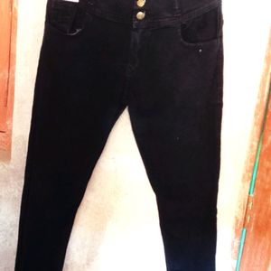 New Regular Fit Jeans... Low Price