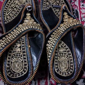 Ethnic Black slipper Jodhpuri