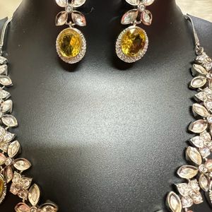 Yellow Topaz And Polki Necklace