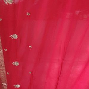 Saree With Attached Blouse Piece