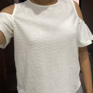 Cold Shoulder Top From Mango