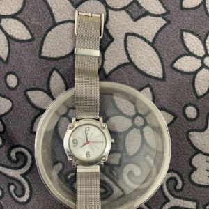 Analog ladies watch | Branded