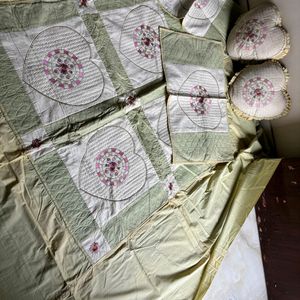 Double Bedsheet With 2 Pillow Covers & Two Cushion