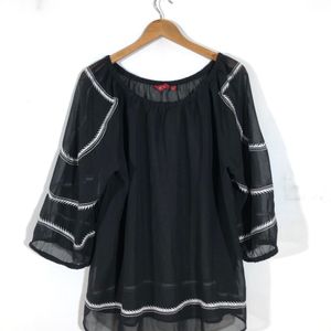 Black Embroided Top(Women’s)