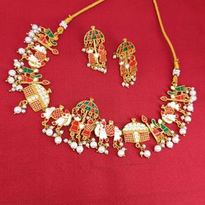 Doli necklace set