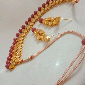 Golden Brown Necklace