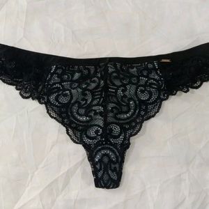 La Vieen Rose Thong