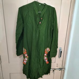 Green Kurti