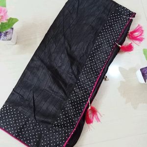 Black With Border Simple Stone Saree