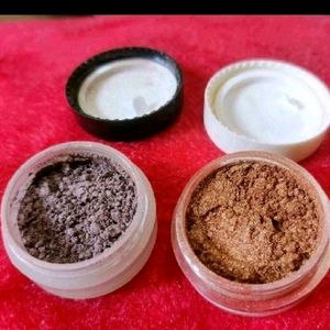 SILVER AND GOLD POWDER EYESHADOW