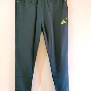 Boys/Girls Pack of 1 Grey Solid  Trackpants.