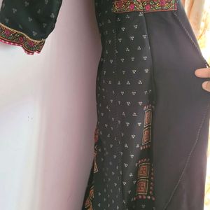 W Brand Black Gold Kurta. Size XS