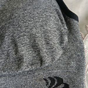 grey active wear