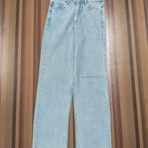 U-85 Size 28 Straight Women Denim Jeans