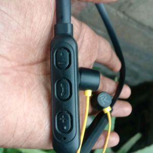 Realme Copy Neckband