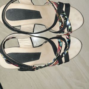 Get At Your Price Black Floral Heel Sandals