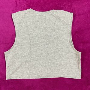 H&M Grey Crop Top