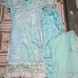 Kurta Set With Dupatta Beutiful Embroidery Work