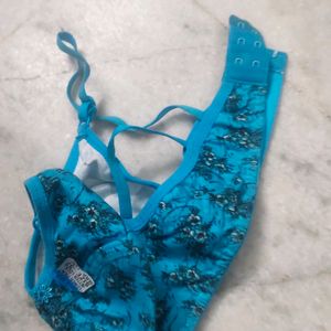 Cotton Bra Lingerie Printed Blue Colour Size 32