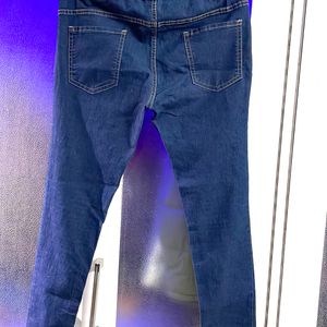 Elastic Jeans From Upper Portion Blue Colour Jeans Size XL