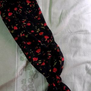 Black Crop Top With Red Flowers Free Size