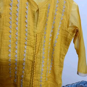 Women's Yellow Kurti Size -34