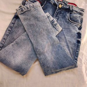 tommy Hilfiger jeans