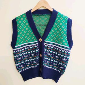 Green & Black Half Sweater Size-38-40