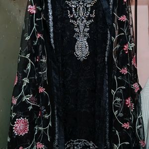 Pakistani Style Kurta Set