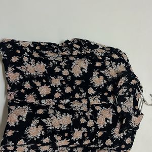 Flower Printed Black Crop Shirt