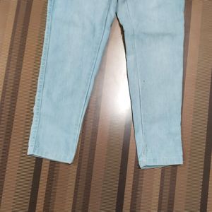 V-46 Size-30 Slim Fit Women Denim Jeans