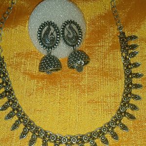 necklace With Earings