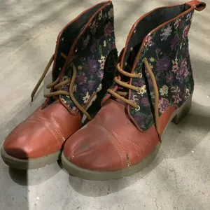 Boots(used)