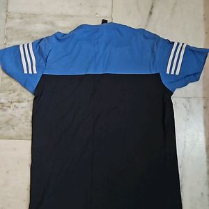 Adidas Tshirt