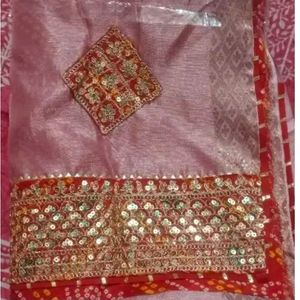 Women Beautiful Zari Border Sari With Blouse Piece