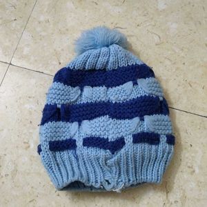 Kids Woolen Topi And Socks