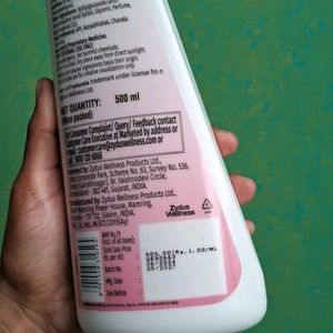 Everyuth Naturals Body Lotion