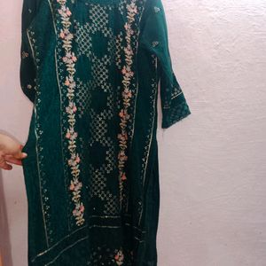 Pakistani Suit