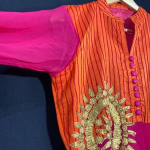 Women Pink And Orange Printed Kurti Set