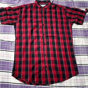 Half sleeve xl size red checks single used