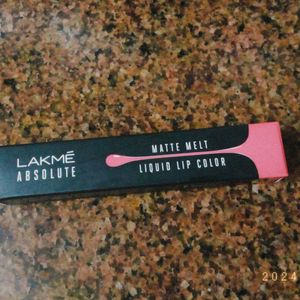 Lakme Absolute Matt Melt Liquid Lip Colour