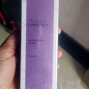 Anew Illuminating Toner