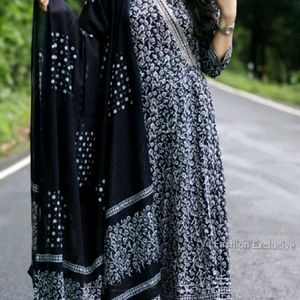 New M Size Anarkali Kurta bottom Dupatta Set