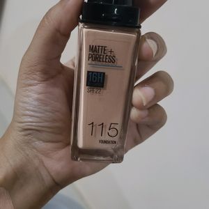 Maybelline Fit Me Matte+Poreless Foundation