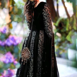 New Bollywood Stayle Pakistani Gown Dress Ne