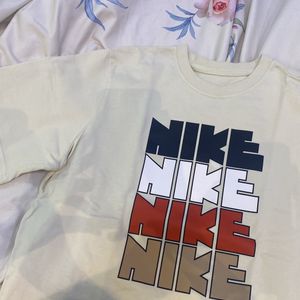 Nike Tee